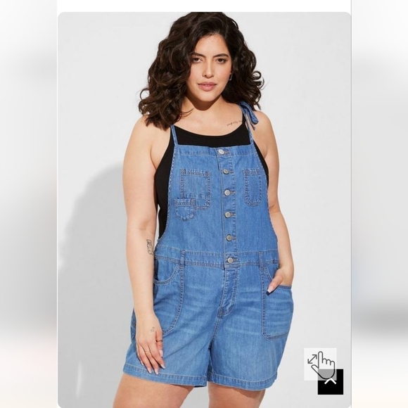 Torrid overalls, Lightweight Denim Short overalls, jumpsuit plus size 26 - Picture 3 of 6